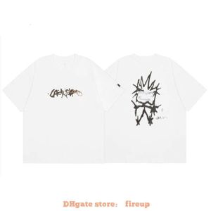 Designer modekläder Mens Tees Tshirt Travi Scotts Cactus Jack Blackout Cartoon Graffiti Parade omgivande mäns kvinnors korta ärm T-shirts