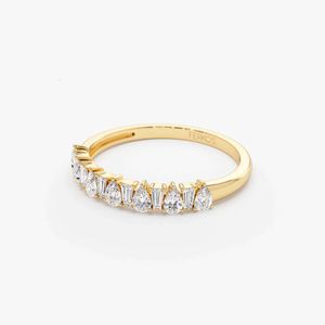 Vlove Moissanite Ring ädelstenar Guld 9K 10K 14K 18K Päronformad avsmalnande Baguette Diamond Anniversary Ring Diamond Ring Bästa kvalitet