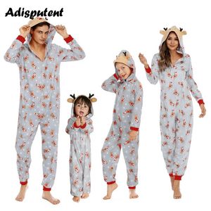 Family Matching Outfits Christmas Pajamas Family Matching Pajamas Adults Kids Family Outfit Set Zipper Sleepwear Women Baby Jumpsuit Christmas Clothes 231114