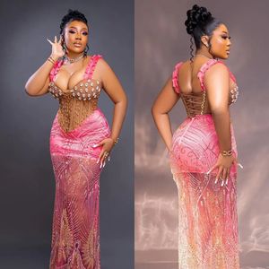 2023 Plus Size Aso Ebi Pink Prom Dresses Luxurious Spaghetti Straps Rehinestone Crystals spets tyll kvällsfestklänning afrikansk damkläder klänningar