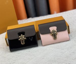 Kvinnors designer plånböcker Luxurys lapptäcke myntväska blommor bokstav kort kort hållare högkvalitativ patent läder dam mode twist lås liten koppling väska
