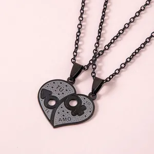 Collane con ciondolo 2 pezzi/set creativo nero maschio femmina simbolo TE AMO cuore collana in acciaio inossidabile coppia gioielli punk regalo