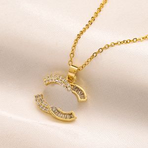 Gold Plated Stainless Steel Necklaces Choker Chain Letter Pendant Statement Fashion Womens Crystal Necklace Wedding Jewelry