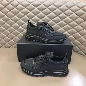 Kända män casual skor Senior Fly Block Running Sneaker Italy Delicate Onyx Harts Low Tops Platform Black Calfskin Design Outdoor Walking Athletic Shoes Box EU 38-45