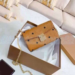 10Afamous Luxury Woc Chain Designer Crossbody Bags Vintage Handväska Kvinnor Äkta läder Tote Fashion Girl Gift Wholesale Shoulder Bag Mens Wallet Purse Hobo Hand