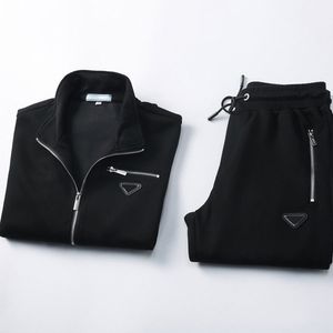 Erkek Terzi Erkekler Tasarımcıları Sweathesuit Womens Tasarımcı Windbreaker Man Giyim Sweatshirt Külver Günlük Tenis Sport Trailsits Ter Takımları C818