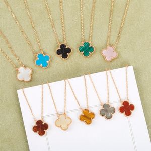 2023 Luxury Quality v Gold Material Charm Pendant Necklace with Shell Agate Nature Stone for Women Wedding Gift Jewelry Ps7000