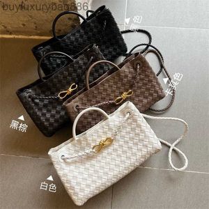 Bolsa de luxo para mulheres Botega Bolsas de pele de carneiro Andiamo Alto luxo personalizado Nova bolsa feminina Andiamo Bolsa de compras tecida em pele de carneiro Um ombro Crossbody Mão Y2G