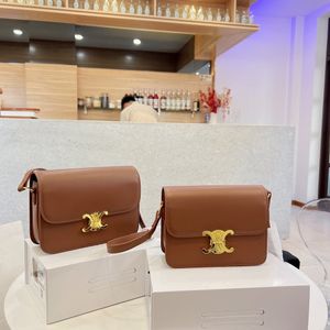 Luxury Triomphes Brand Shoulder Bag Designer Arc de Triomphe Armpit Woman Magic Stick New One Portable