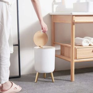 Ny papperskorg med lock med hög fot pressar soptunna köksskräp container toalettskräp kan trycka täcker träkorns fotavfall