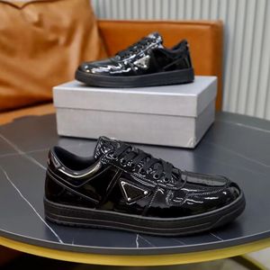 Najlepsze luksusowe mężczyźni Downtown Sneakers Buty Platforma Sole Treners komfort wodociągowy obuwie Low Casual Walking Flats Sports -46 z pudełkiem