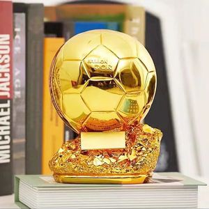 Dekoratif Nesneler Figürinler 25cm Altın Balon Futbol Mükemmel Oyuncu Ödülü Yarışması Ödül Küresel Kupa Özelleştirilebilir Hediye Ev Dekor 231114