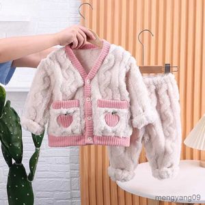 Ana Sayfa Giysiler 2 PCS Bebek Kız Giysileri Pijama Set Kalın Flanel Polar Toddler Çocuk Sıcak Sweetwear Çocuklar Ev Takım Kış R231115