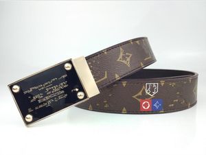 Luxury Mens Designer Belts For Men Kvinnor äkta läder damer jeans bälte slät pin spänne affär rem grossist