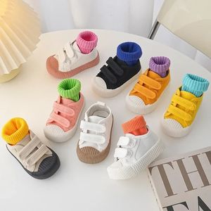 Sneakers Korean Children Shoe Spring Boy Girls Board Colorful Versatile Candy Color Canvas Baby Shoes 231115
