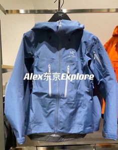 Arcterys Apparel Beta LTAR Jacket SV Waterproof Outdoor vandring Hardshell Herrkläder Laddning Alex Japanese Alpha SV Jacket W Kvinnor Charge Coat 30664 WN-3GNZ