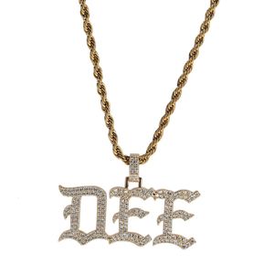 Hänge halsband som toppar hiphop retro a-z anpassade bokstäver hänge halsband smycken charm gåva för män kvinnor bling 18k real guld pläterad 231115