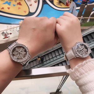 Wristwatches Snowflakes Come And Go Can Rotate. Men Women's Fashion Trends Are Full Of Stars Zircons. Christmas Gifts For Couple