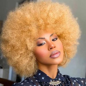 Parrucche sintetiche corte afro per le donne nere africane rosa soffici morbide cosplay capelli naturali parrucca riccia crespa con frangia 231115