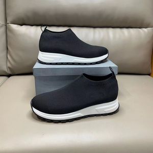 Men's shoes 2023 new summer one foot mesh fly weave sports casual shoes for men breathable Pp home