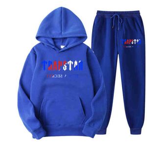 Tuta Trapstar Brand Printed Sportswear T-shirt da uomo 16 colori Warm Two Pieces Set Felpa con cappuccio allentata Pantaloni da jogging Design classico 69ess