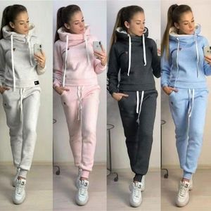 Calças de duas peças femininas outono inverno 2 peças tracksuit de traje feminino com moletons com moletons de lã de moletons com calças de corredor de calças quentes 230414