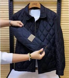 Autumn Winter Jacket Nowe męskie bawełniane kurtki gwiazdy w tym samym stylu Odzież Odzież Luksusowe klasyczne wysokiej jakości męskie top o pojemności kategorii ubrania damskie A03