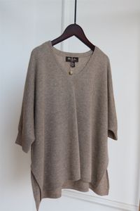 Women Sweters Spring and Autumn Loro Piana V-Neck kaszmirowe kaszmirowe swetry rękawa nietoperzy