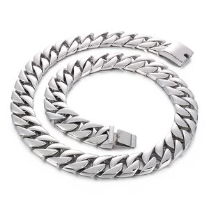 Mens Casting Necklace Solid Miami Cuban Chain Curb Link Chain Polished Stainless Steel smycken för julklappar.