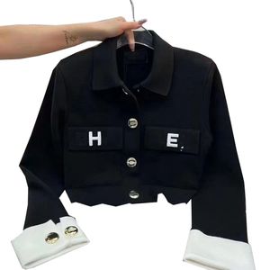 Novo designer de lapela de alta qualidade polo jaquetas femininas moda bolso no peito alfabeto bordado estampado fivela de metal malha jaquetas cardigan de manga comprida