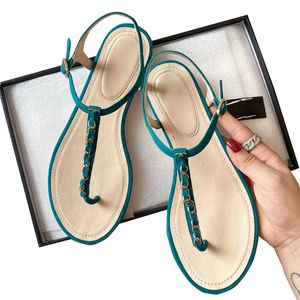 Pelle di pecora Sandali infradito da donna con tacchi bassi Scivoli Infradito da esterno Scarpa da spiaggia Fibbia alla caviglia regolabile Scarpa da donna Pantofole da donna Designer Scivoli per ragazze Ciabatte