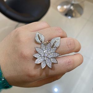 Четыре листового клевера кольцо натуральное оболочка Gemstone 925 Silver for Woman Designer T0P Высокие столешницы с продвинутыми материалами Классический стиль ювелирные изделия премиум -класса 014