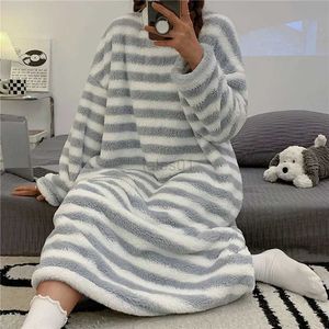 Women's Sleep Lounge Women's Plush Pyjamas Autumn Winter Long Sleeve Nightgown Sleepwear Warm Home Clothes Case Cute Cartoon Korean Nightdress Zln231115