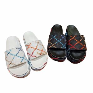 GGity Slippers Womens Fashion Canvas Platform Lady Sandals Embroidered Canvas Designer Slides Slip On Slippers Girls size 34-43