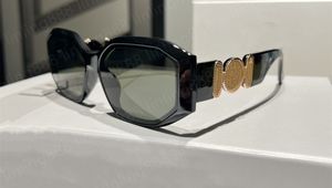Luxury Fashion Sunglasses For Men Women 4424 Unisex hot Designer Goggle Beach Sun Glasses Retro Small Frame Luxury Design UV400 Top Quality - NEW IN BOX