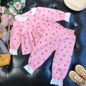 abbigliamento per la casa Baby Girl Pigiama Set Camicia di cotone + Pantalone 2 pezzi Primavera Estate Bambino Indumenti da notte Bottone Manica lunga Baby Home Suit Vestiti R231115