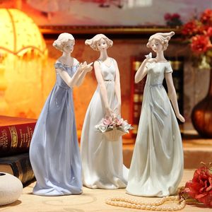 Decorative Objects Figurines Vintage Porcelain Statue Ceramic Belle Miniature Beauty Ornament Accessories for Home Decor Art Collectible Craft 231114