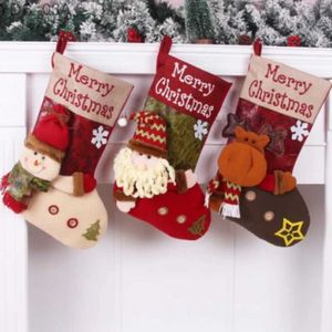 Noel Dekorasyonları 1 PC 4 MODORS Mutlu Noel Çorap Örgü Kar Tanesi STOWNTACK Noel Dekor Evinde Noel Ağaç Süsü Hediye Çantası Boot Navidad Natal Prop YQ231115