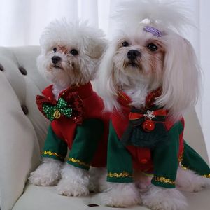 Cão vestuário feito à mão inverno roupas de cachorro casal vestido pet suprimentos jaquetas natal bonito capa de lã traje quente festival feriado ano 231114