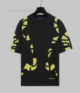 Erkek Tişörtler Tasarımcı Çok yönlü yuvarlak boyun sporları Jakard Neon Sarı Dalgalı Nakış Kısa Kollu T-Shirt Trend G5BQ