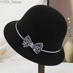 Szerokie grzbietowe czapki wiadra czapki 2022 Kobiety fascynatorzy szerokie wełniane poczucia koktajlowe koktajl Wedding Fedora Hats sukienka Kościoła Kapelusz śliwkowy Feel Felt Felppy Winter Hat YQ231116