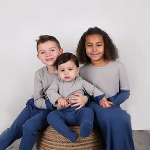 Família combinando roupas de família outono outono algodão da família combinando roupas de bebê top calça de melhor menina de camiseta de menino