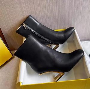مصمم الأزياء Winte First Women Onga Boots Nappa Leather Boots عالية الكعب