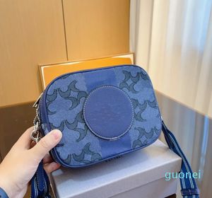 Designerka torba torba torby na ramię worki kamery błyszcząca skórzana torba kubełkowa Crossbody TOP CZEK WEWNĘTRZNY