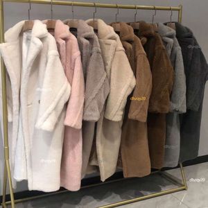 Cappotto Max Teddy cardigan in lana piumino firmato giacca lunga antivento parka caldo invernale tuta abbigliamento donna di lusso 62% alpaca 26% lana di pecora 12% seta di gelso