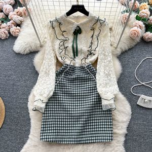 Celebrity Style Dress Autumn and Winter New Network Red Small Fragrant Wind Lace Splice Thick Tweed Heavy Work Beaded Short Skirt