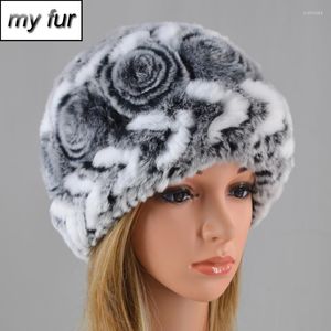 Mützen Beanie/Schädelmützen Gute elastische Outdoor-Naturrex-Pelz-Blumen-Hut-Frauen-Winter-warme Strick-echte russische Dame-Hüte Scot22