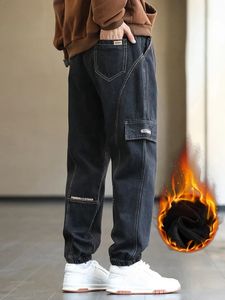 Men's Jeans Men s Jeans 2023 Winter Fake Pocket Streetwear Thick Fleece Warm Denim Cargo Pants Male Thermal Jogger Trousers Big Size 8xl 231116