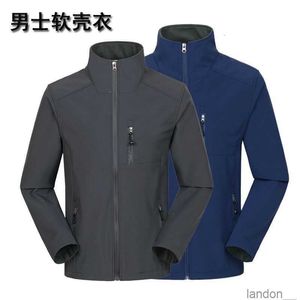 Giacca softshell da uomo e da donna con colletto in piedi, giacca in peluche impermeabile e calda, giacca da alpinismo per esterni, giacca di ricarica per lavagna luminosa