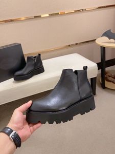 Novos homens botas de tornozelo ao ar livre caminhada inverno couro genuíno deslizamento em botas de motocicleta masculina marca moda vestido de festa sapatos tamanho 38-45